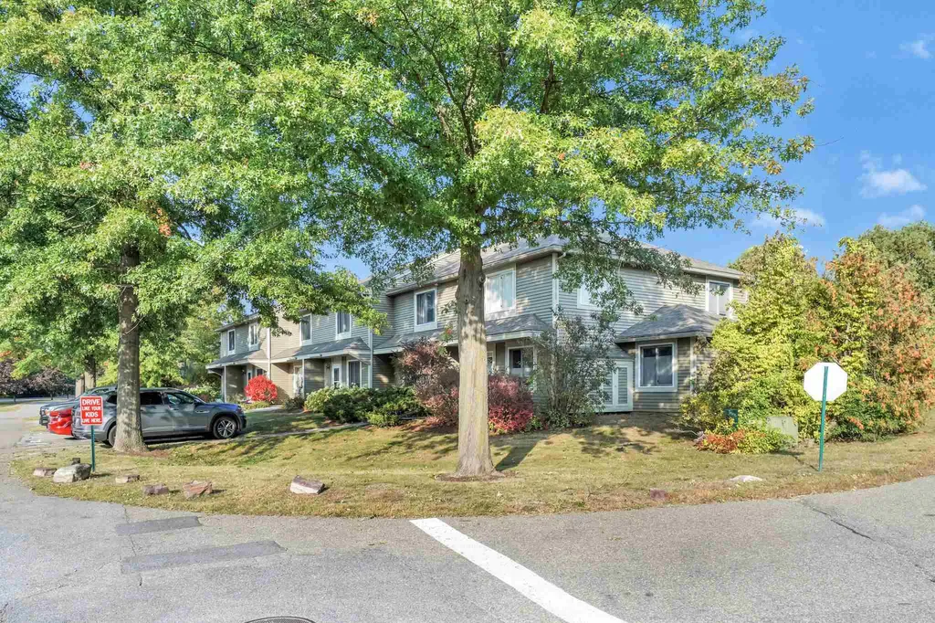 35 Overlook Drive South Burlington VT 05403