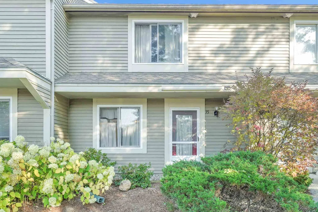 35 Overlook Drive South Burlington VT 05403