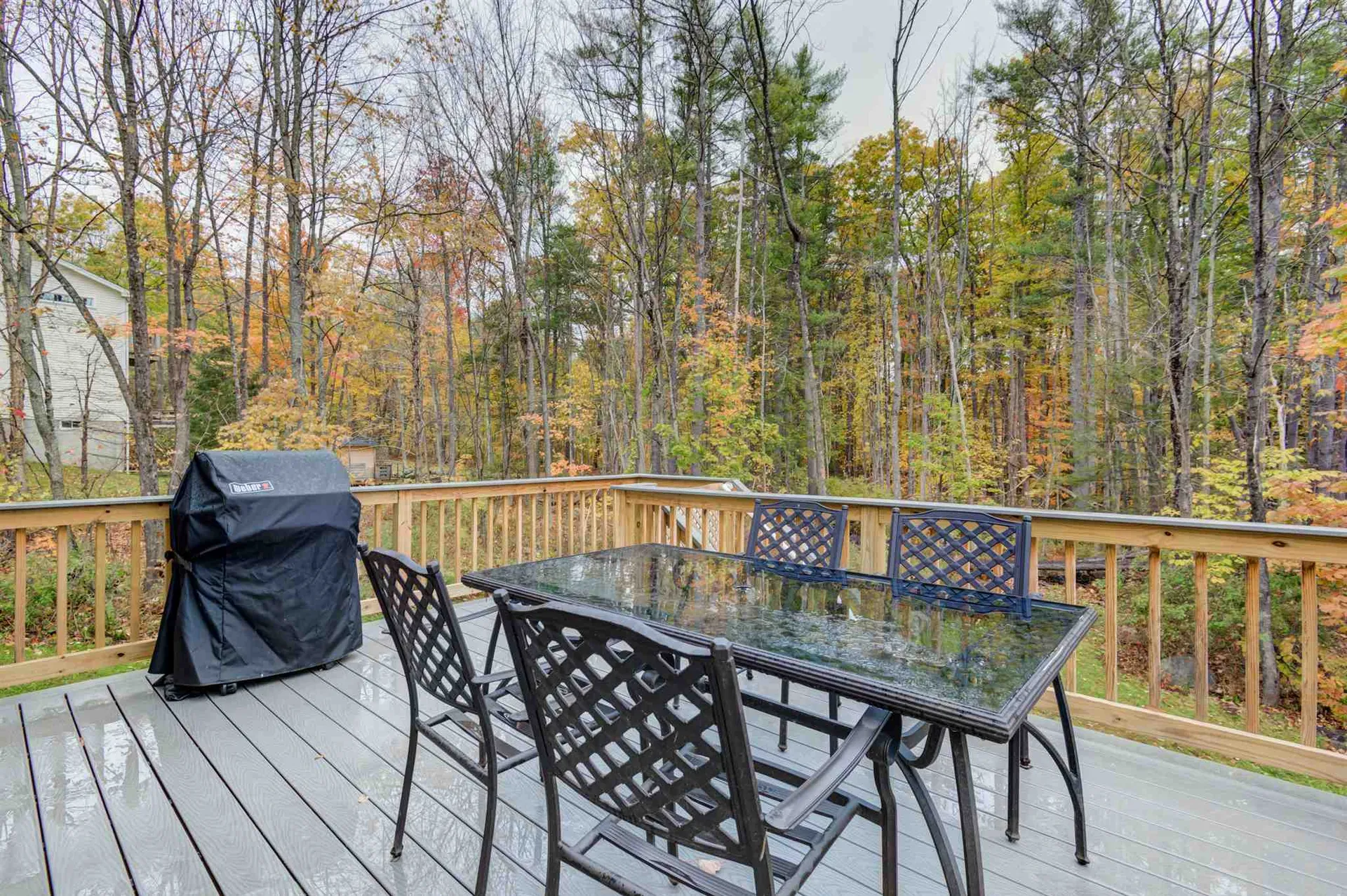 22 Lakeview Drive Wolfeboro NH 03894