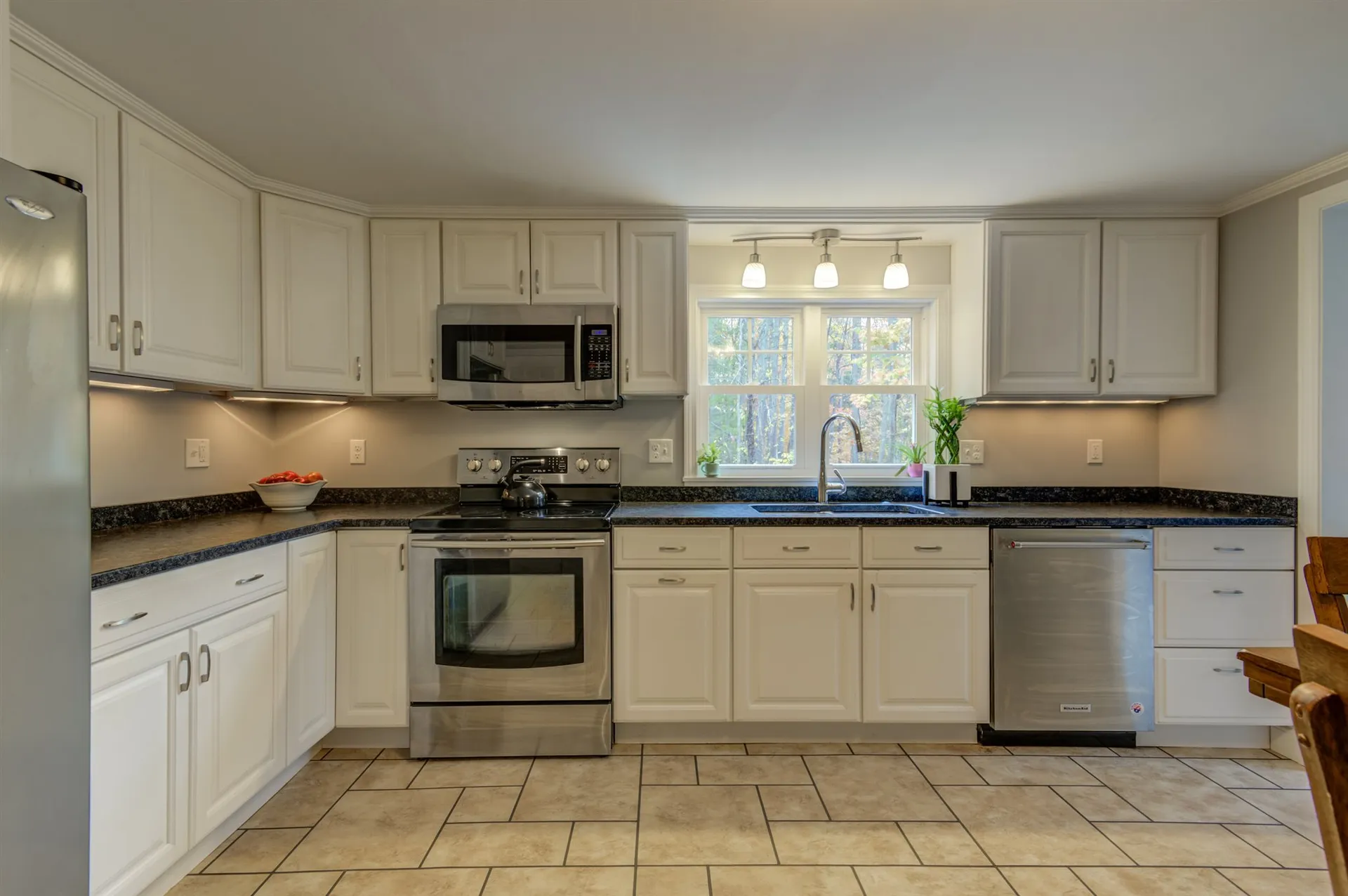 22 Lakeview Drive Wolfeboro NH 03894