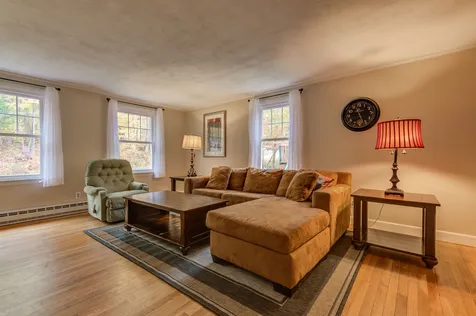 22 Lakeview Drive Wolfeboro NH 03894