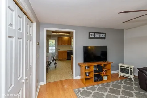 21 Holly Lane Farmington NH 03835