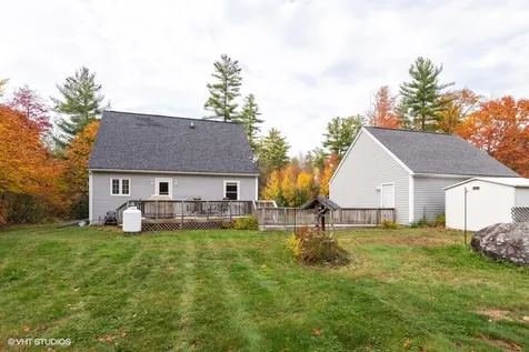 21 Holly Lane Farmington NH 03835