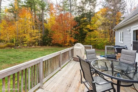 21 Holly Lane Farmington NH 03835