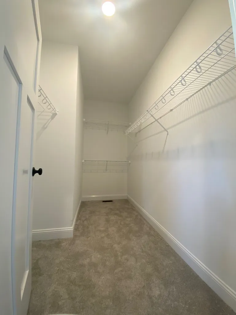 32 Rockingham Avenue Portsmouth NH 03801