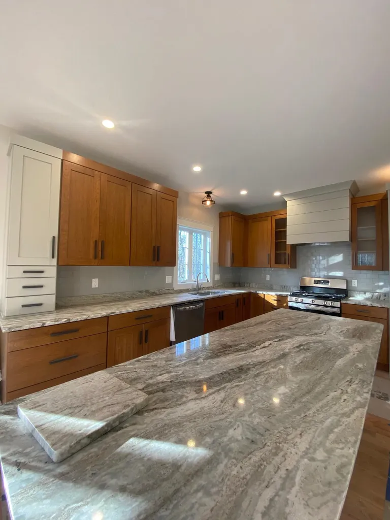 32 Rockingham Avenue Portsmouth NH 03801