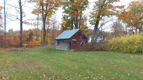 23 Garland Road Barnstead NH 03218