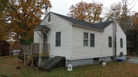 23 Garland Road Barnstead NH 03218