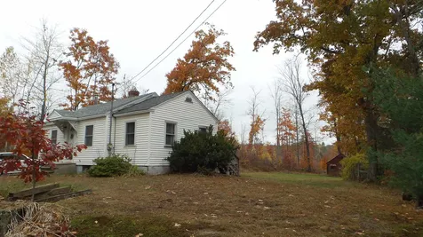 23 Garland Road Barnstead NH 03218