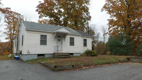 23 Garland Road Barnstead NH 03218
