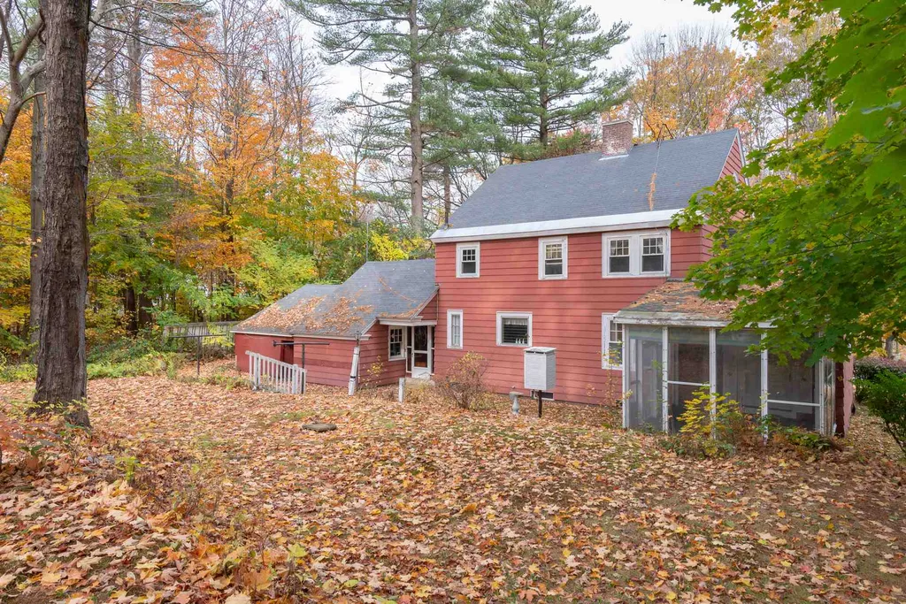 3 Cummings Street Plymouth NH 03264