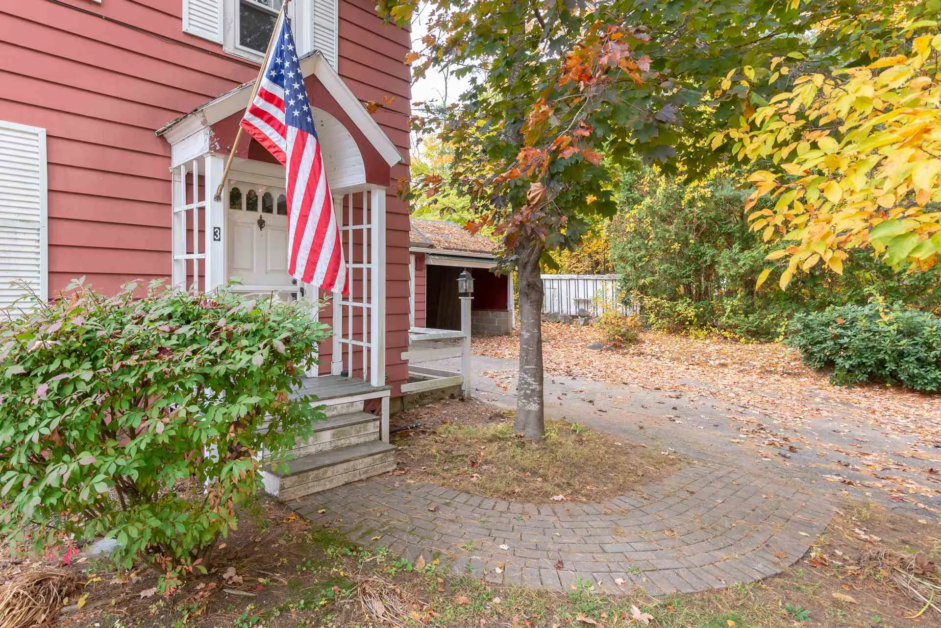 3 Cummings Street Plymouth NH 03264
