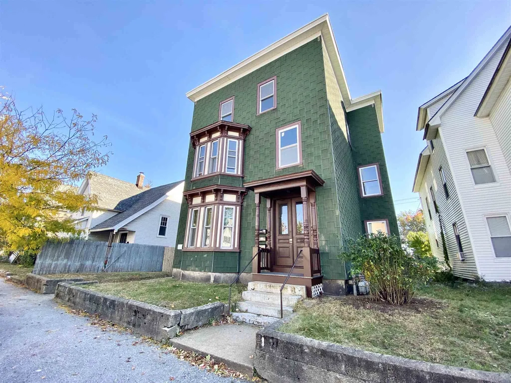 339 Spruce Street Manchester NH 03103