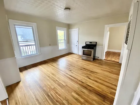 339 Spruce Street Manchester NH 03103