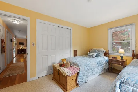 21 Woodlawn Avenue Atkinson NH 03811