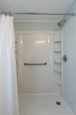 104 Litchfield Road Londonderry NH 03053
