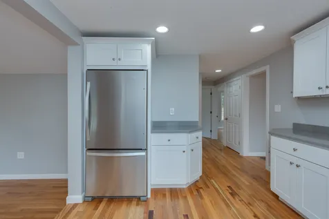 104 Litchfield Road Londonderry NH 03053