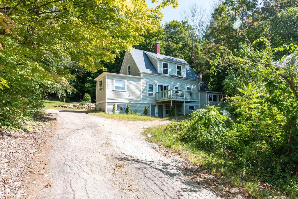 128 School Street Bristol, NH Real Estate Property MLS 4835186