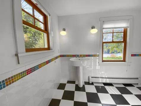 114 Mckenna Road Norwich VT 05055