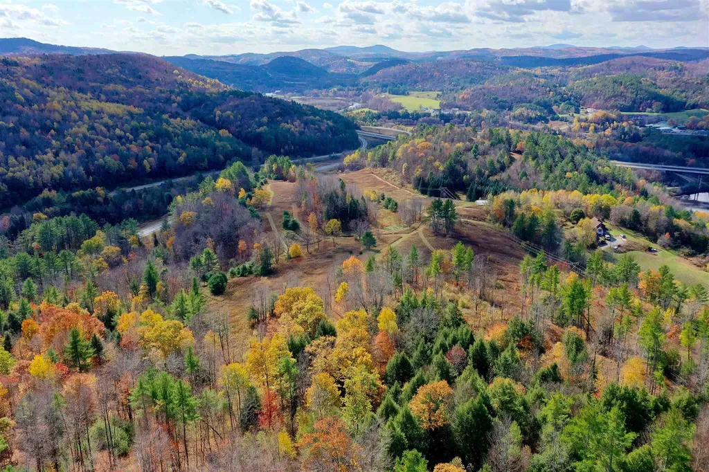 0 River Road St. Johnsbury VT 05819
