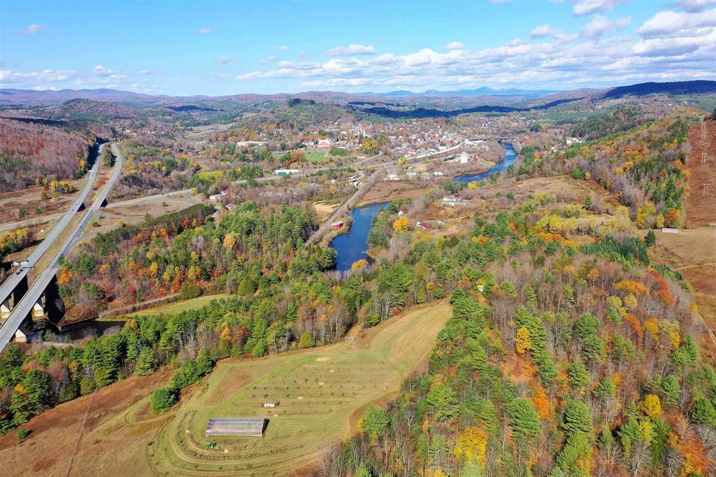 0 River Road St. Johnsbury VT 05819