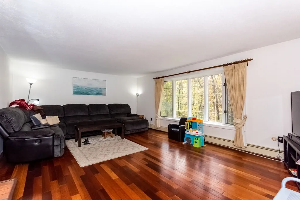 96 Bagdad Road Durham NH 03824