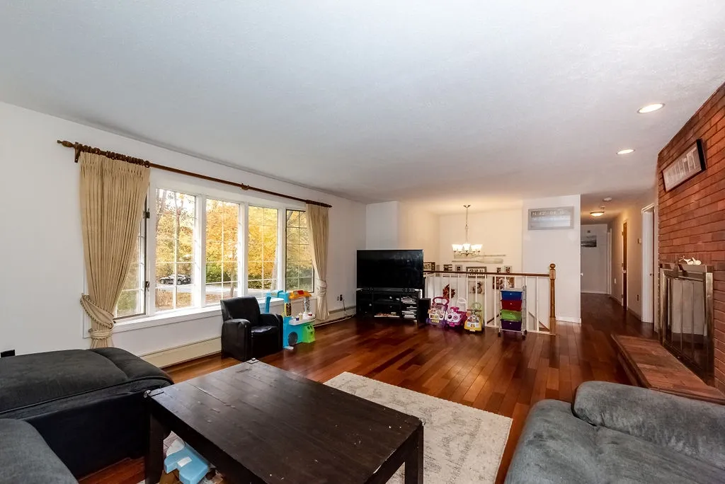 96 Bagdad Road Durham NH 03824