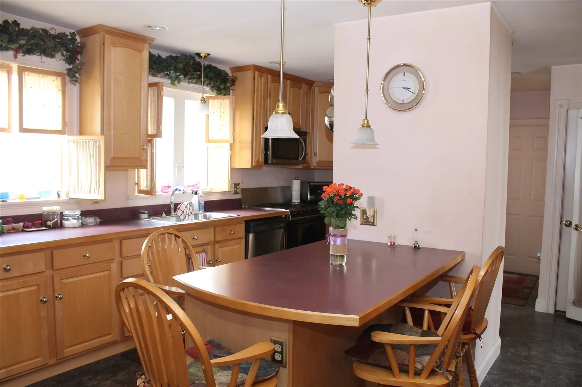 356 Hanover Street Manchester NH 03104