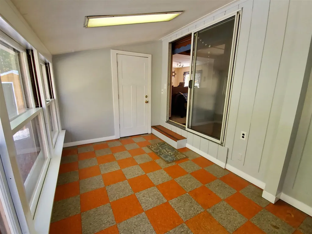 117 Livingstone Lodge Road Enfield NH 03748
