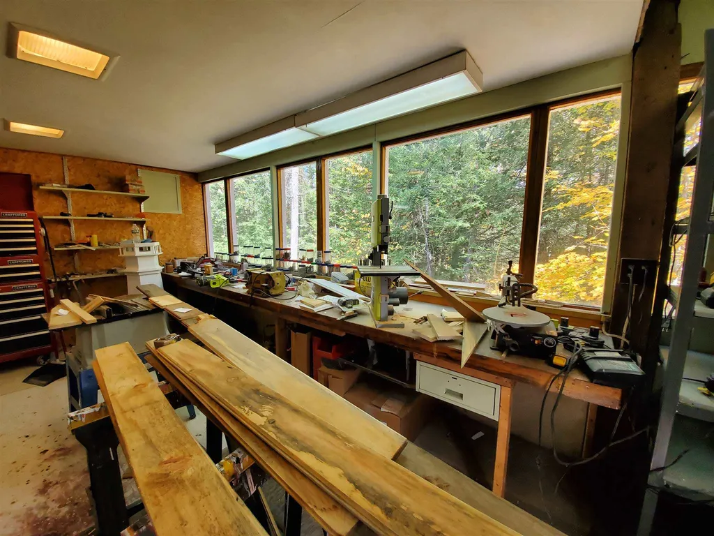 117 Livingstone Lodge Road Enfield NH 03748