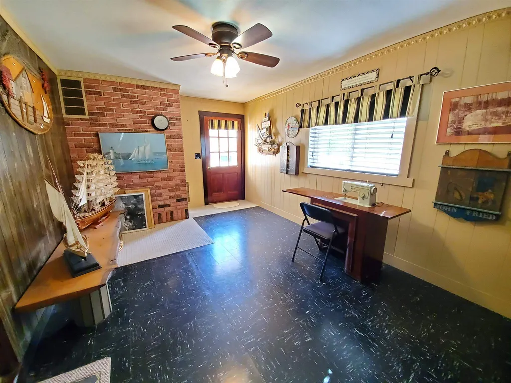 117 Livingstone Lodge Road Enfield NH 03748