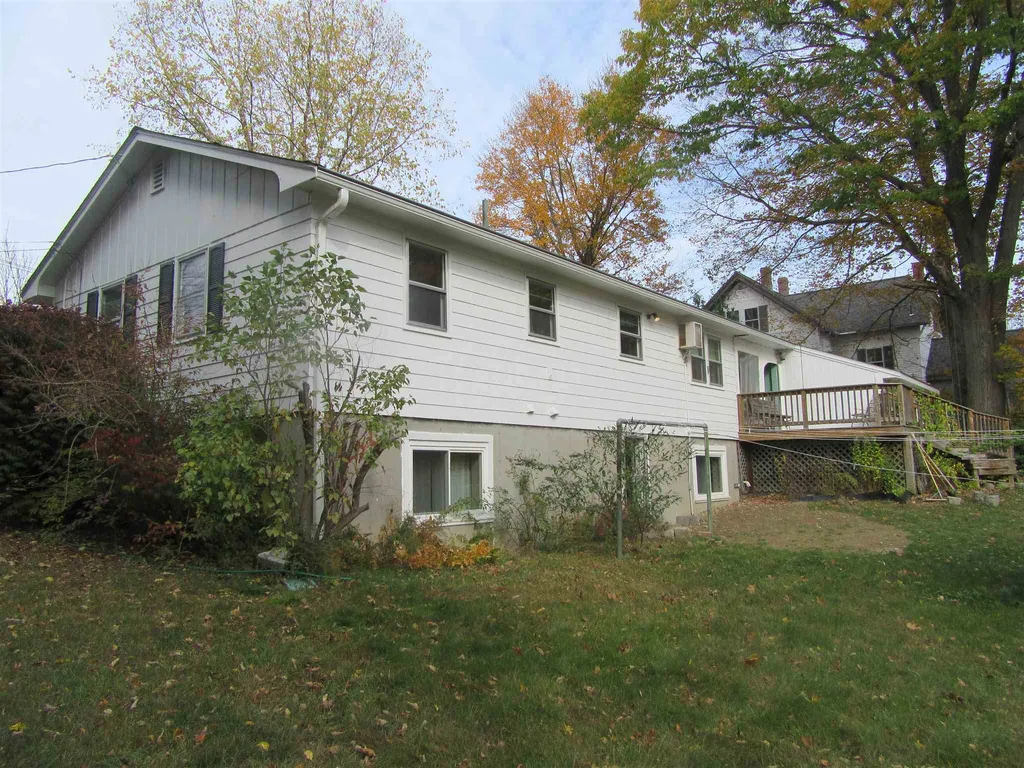 639 Silver Street Rollinsford NH 03869