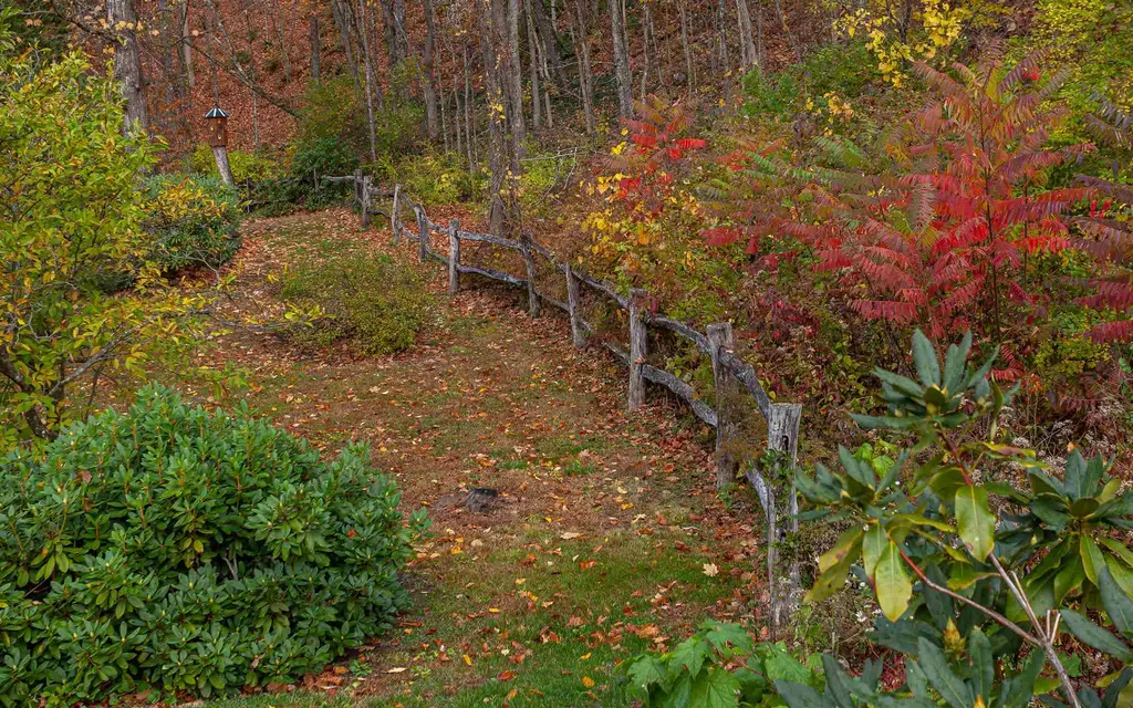 830 Morningside Lane Charlestown NH 03603