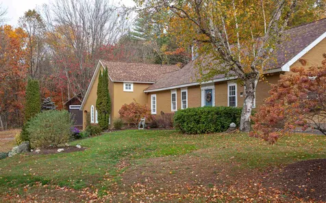 830 Morningside Lane Charlestown NH 03603