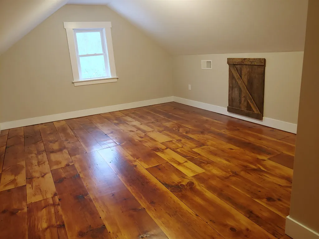 21 Winona Road Meredith NH 03253