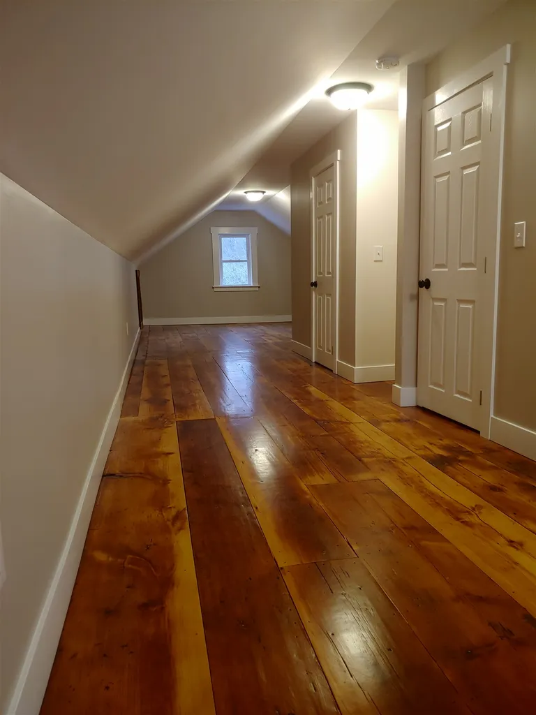21 Winona Road Meredith NH 03253