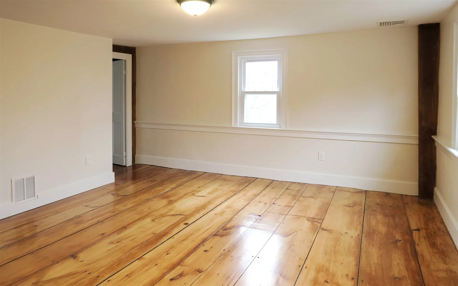 21 Winona Road Meredith NH 03253