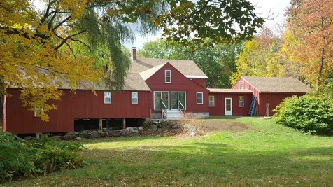 21 Winona Road Meredith NH 03253
