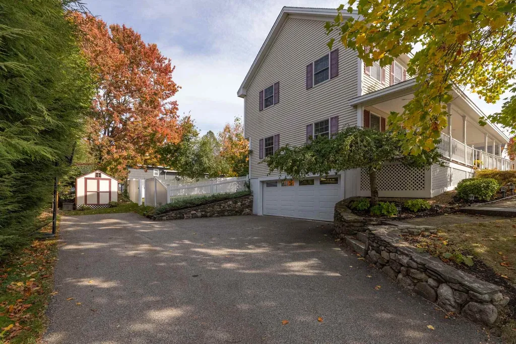 48 Meadow Lane Greenland NH 03840