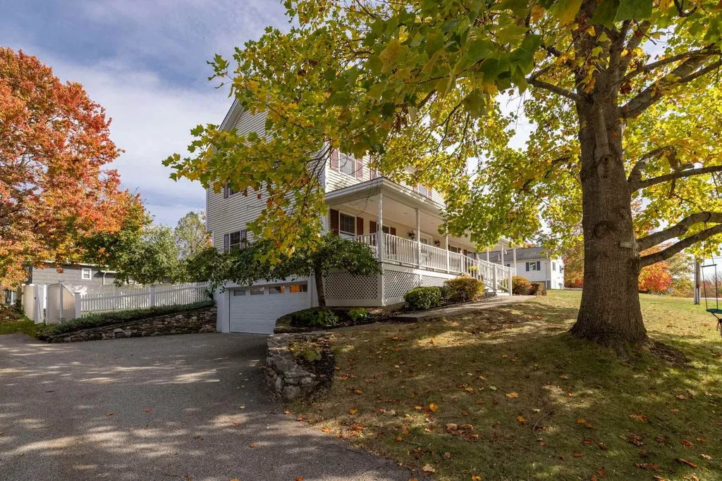 48 Meadow Lane Greenland NH 03840