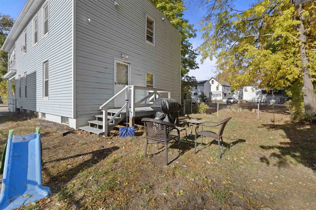 10 School Street Rochester NH 03867