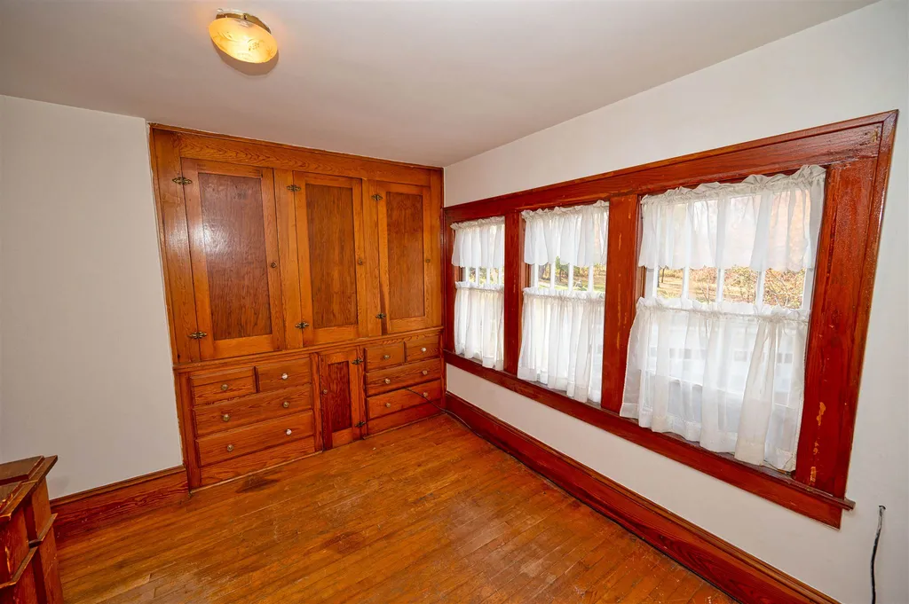 735 Graniteville Road Barre Town VT 05654