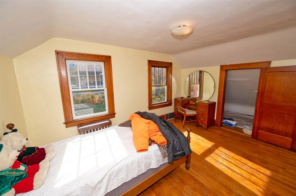 735 Graniteville Road Barre Town VT 05654