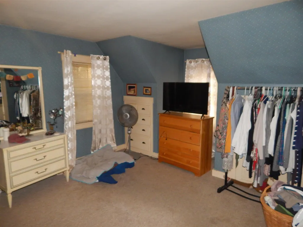 16 Enright Avenue Windsor VT 05089