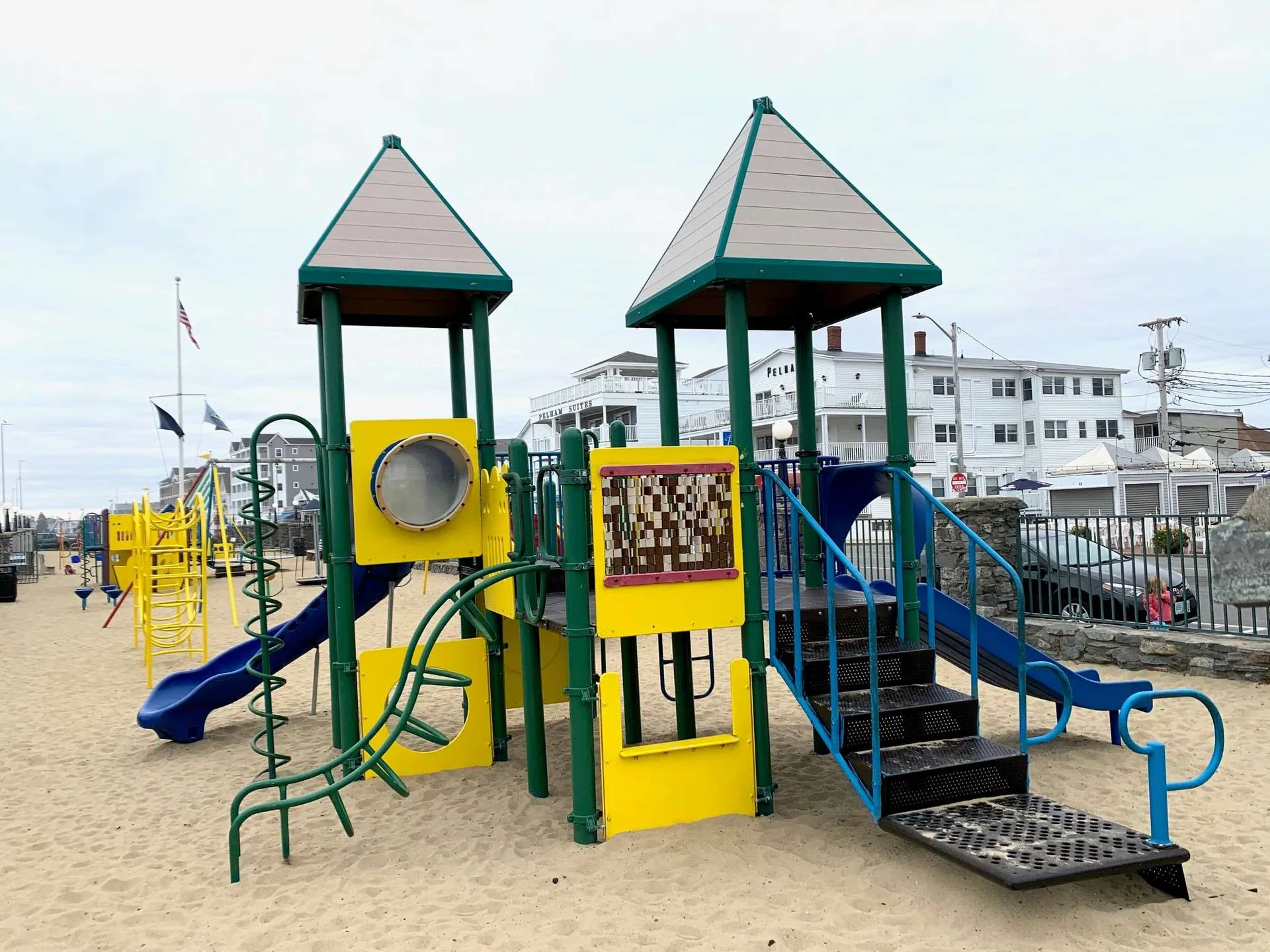 13 G Street Hampton NH 03842