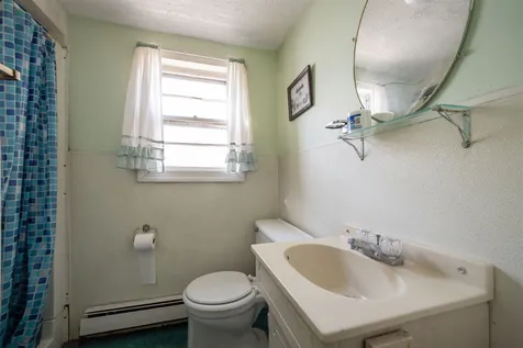 13 G Street Hampton NH 03842