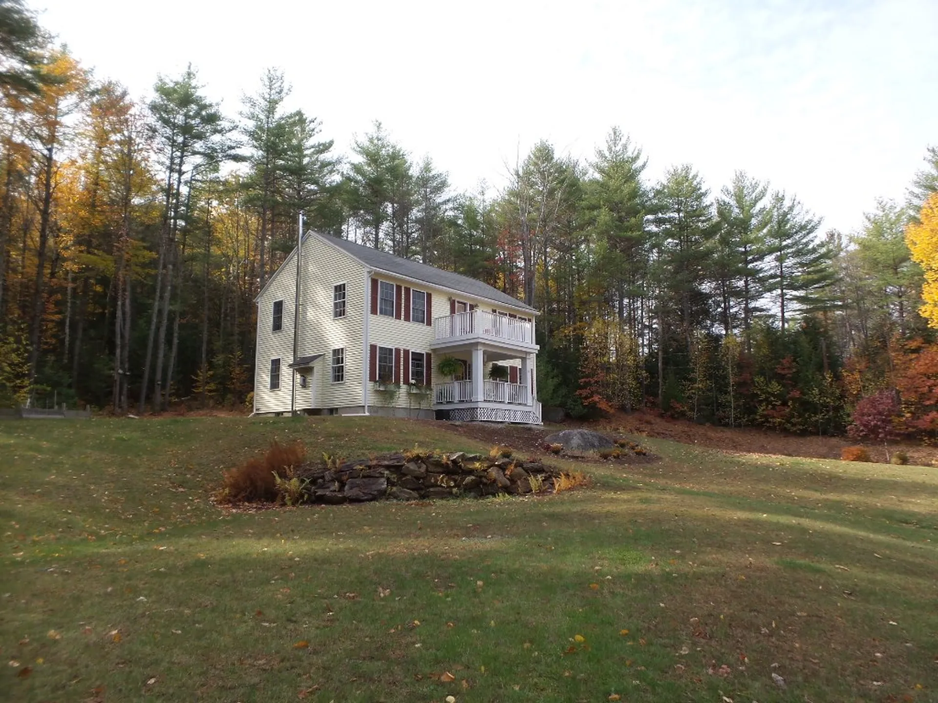 17 Coventry Lane Belmont NH 03220