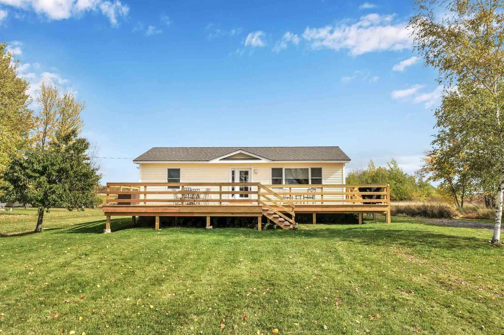 227 West Shore Road Alburgh VT 05440