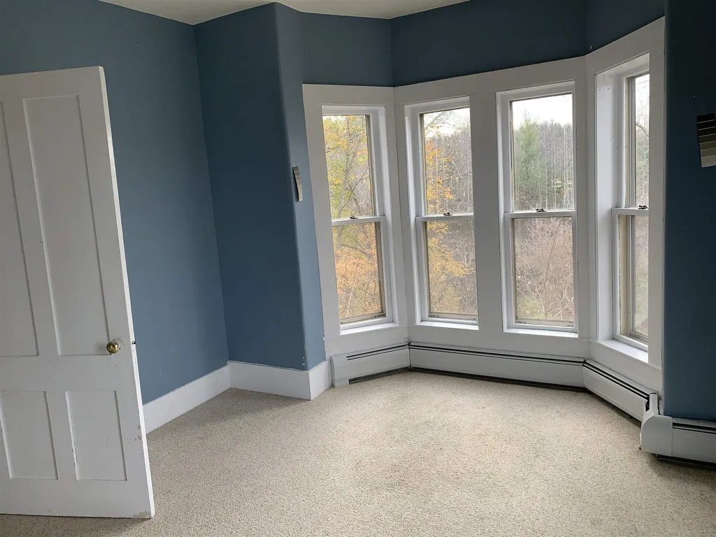 188 Mount Vernon Street Newport City VT 05855