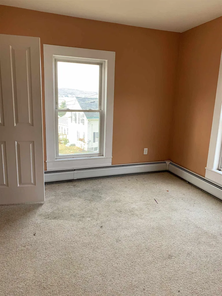 188 Mount Vernon Street Newport City VT 05855